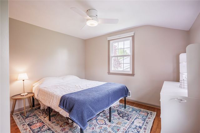 260 Viennawood Drive, Brighton, NY 14618