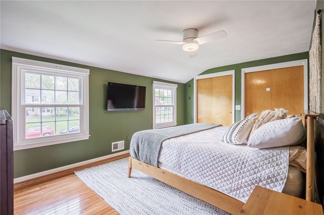 260 Viennawood Drive, Brighton, NY 14618