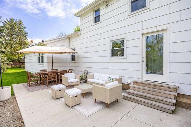 260 Viennawood Drive, Brighton, NY 14618