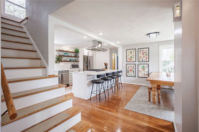 260 Viennawood Drive, Brighton, NY 14618