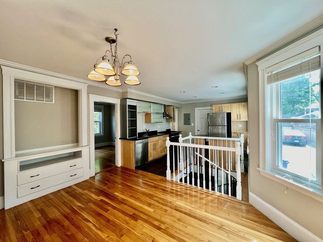 18 Rice Street 1, Cambridge, MA 02140