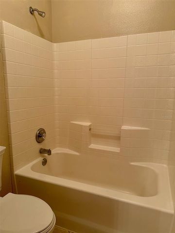 1354 KNOLLWOOD DRIVE, Davenport, FL 33837