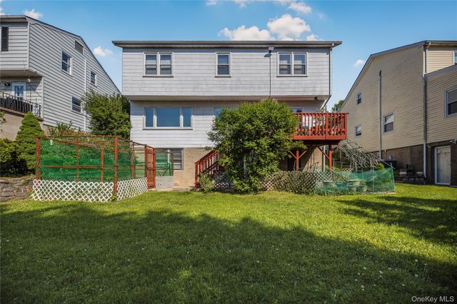 25 Jody Lane, Yonkers, NY 10701