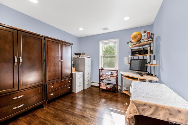 25 Jody Lane, Yonkers, NY 10701