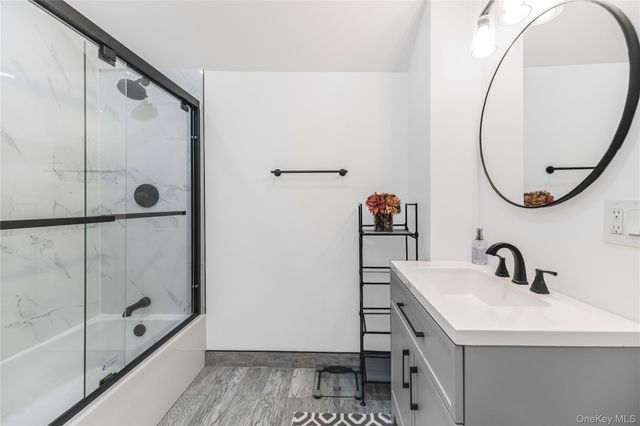 25 Jody Lane, Yonkers, NY 10701