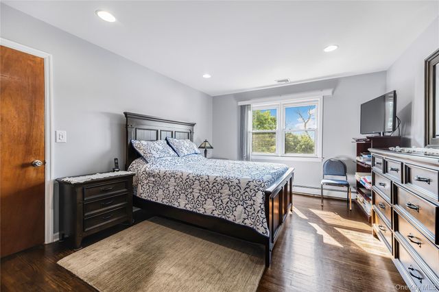 25 Jody Lane, Yonkers, NY 10701