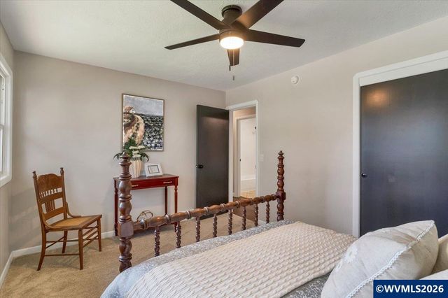 3343 Lawrence St SE, Salem, OR 97302