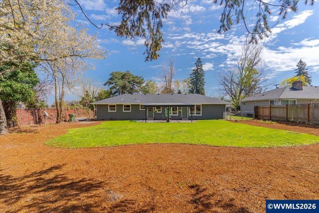 3343 Lawrence St SE, Salem, OR 97302