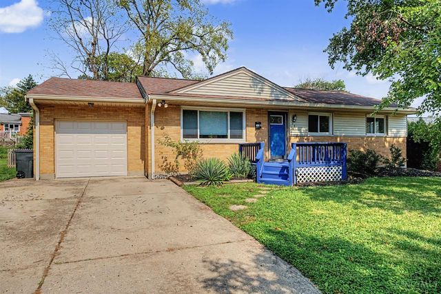 93 Julep Lane, Greenhills, OH 45218