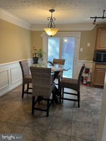 5951 SURREY SERVICE DR, District Heights, MD 20747