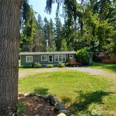 14518 Kapowsin Highway E, Graham, WA 98338