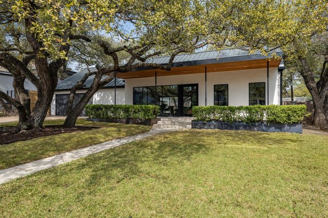 4214 Deepwoods DR, Austin, TX 78731