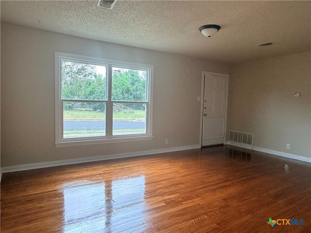 1103 Gray Drive, Killeen, TX 76541