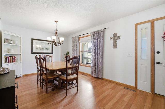 19542 Upland Street NW, Elk River, MN 55330