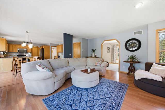 19542 Upland Street NW, Elk River, MN 55330