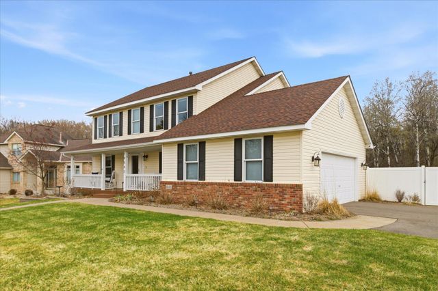 19542 Upland Street NW, Elk River, MN 55330