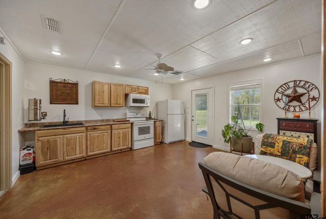 5494 An County Road 309, Frankston, TX 75763