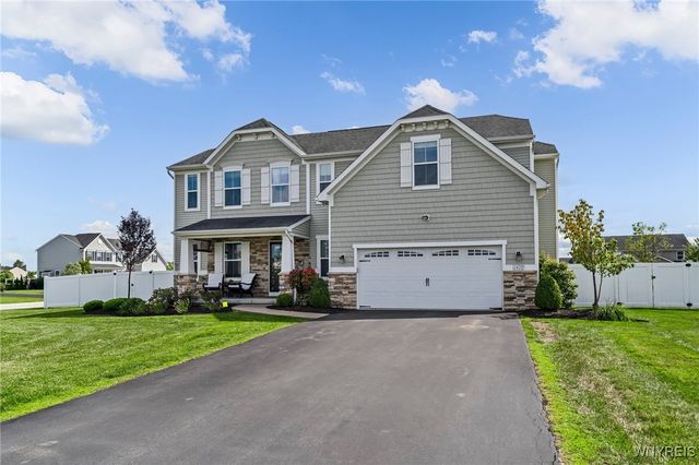 6410 Beach Drive, Lockport Town, NY 14094