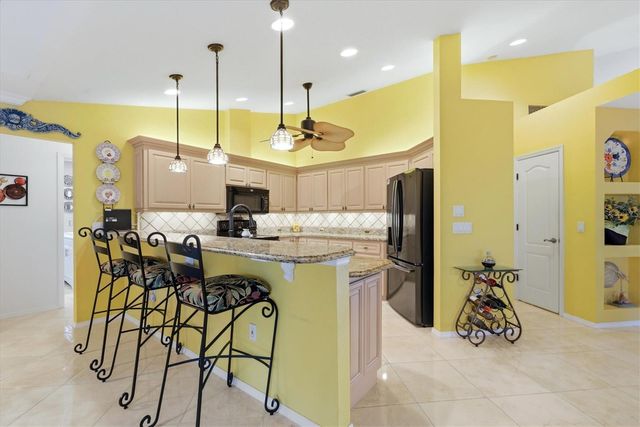 490 PINE LILY WAY, Venice, FL 34293