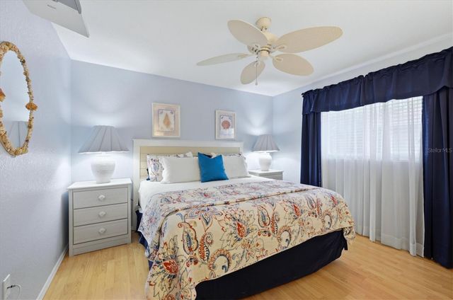 490 PINE LILY WAY, Venice, FL 34293