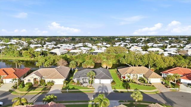 490 PINE LILY WAY, Venice, FL 34293