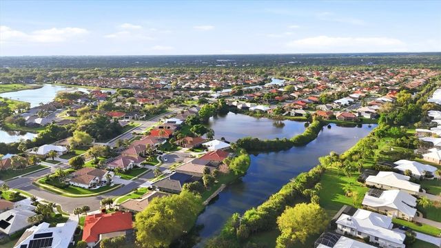 490 PINE LILY WAY, Venice, FL 34293