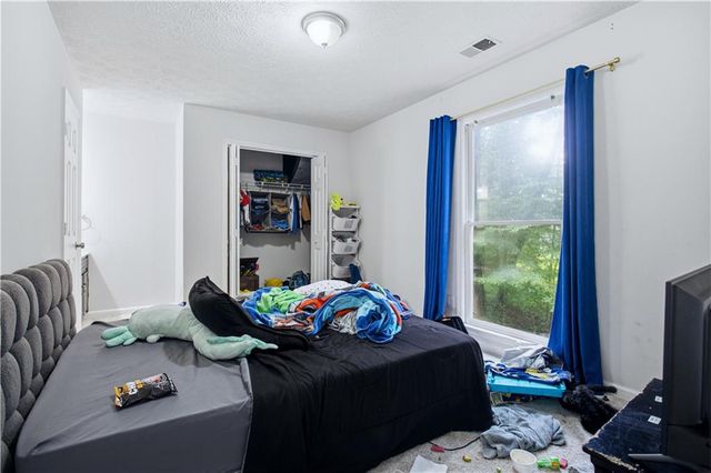 4870 Wade Valley Way, Cumming, GA 30040