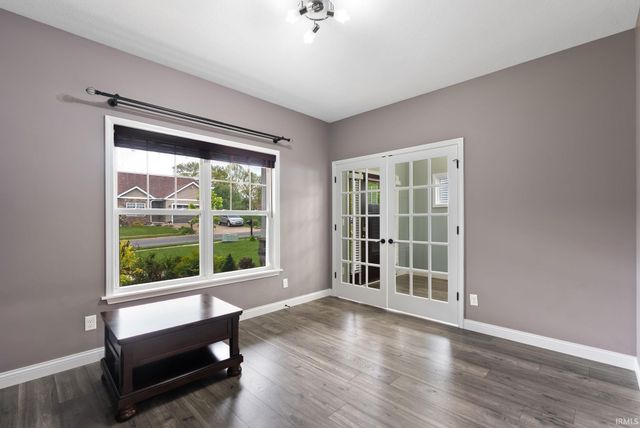 2776 Pine Cone Lane, Warsaw, IN 46582