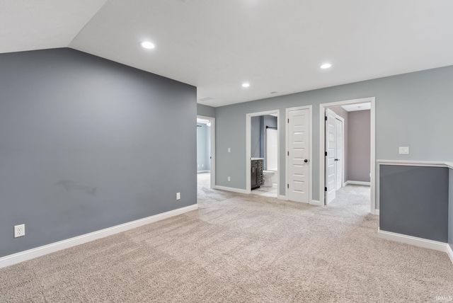 2776 Pine Cone Lane, Warsaw, IN 46582