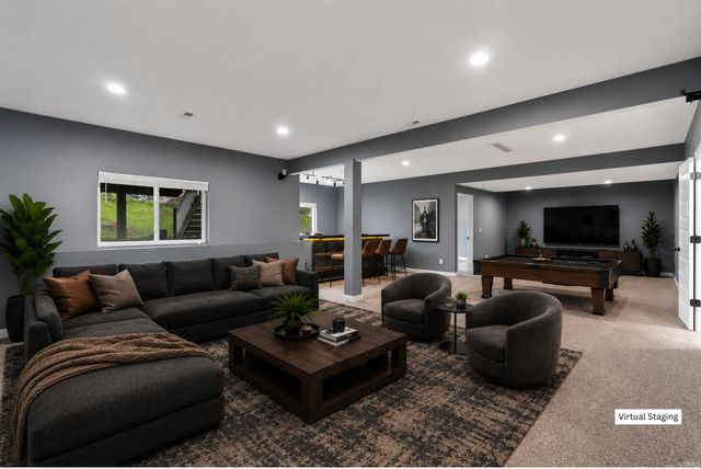 2776 Pine Cone Lane, Warsaw, IN 46582