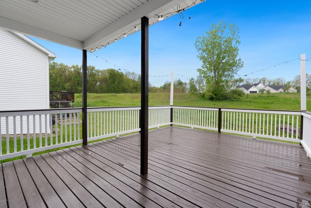 2776 Pine Cone Lane, Warsaw, IN 46582