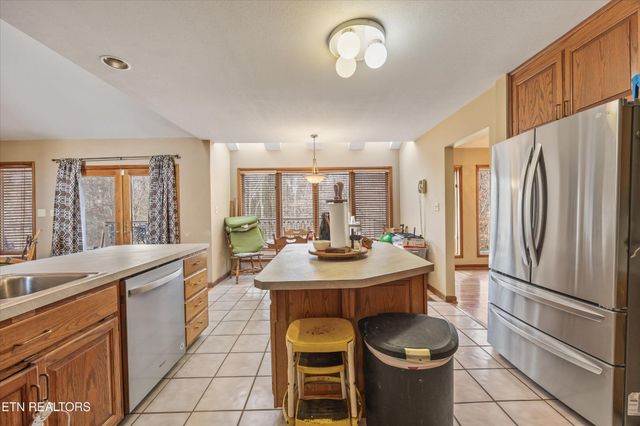 3031 Shadow Brook Drive, Maryville, TN 37803