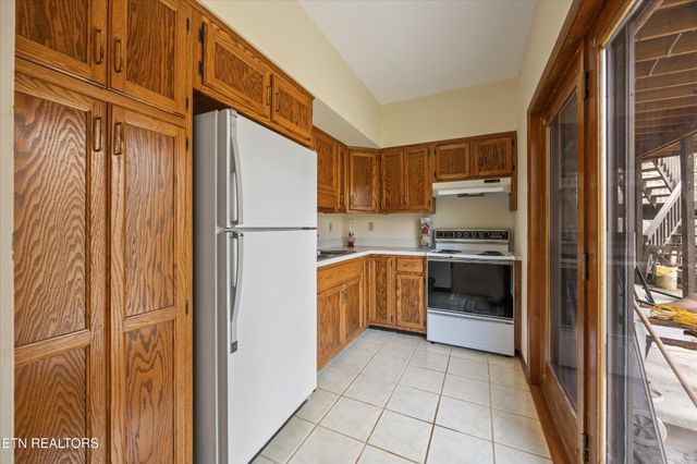 3031 Shadow Brook Drive, Maryville, TN 37803