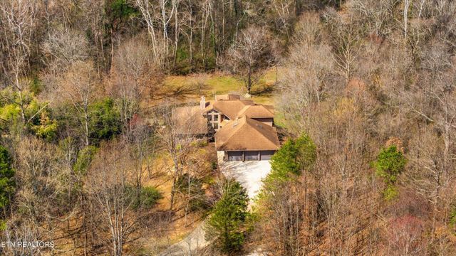 3031 Shadow Brook Drive, Maryville, TN 37803