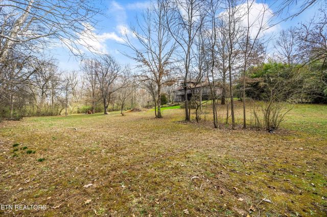 3031 Shadow Brook Drive, Maryville, TN 37803