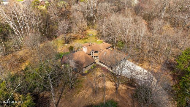 3031 Shadow Brook Drive, Maryville, TN 37803