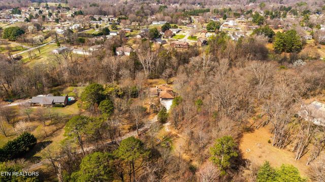 3031 Shadow Brook Drive, Maryville, TN 37803