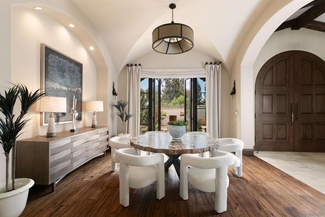 6336 El Sicomoro, Rancho Santa Fe, CA 92067