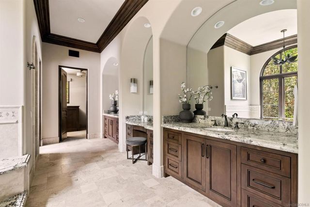 6336 El Sicomoro, Rancho Santa Fe, CA 92067
