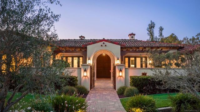6336 El Sicomoro, Rancho Santa Fe, CA 92067