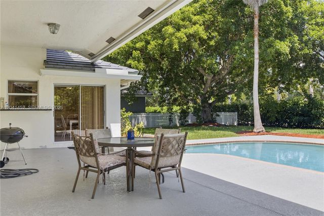 10431 NW 48th Mnr, Coral Springs, FL 33076