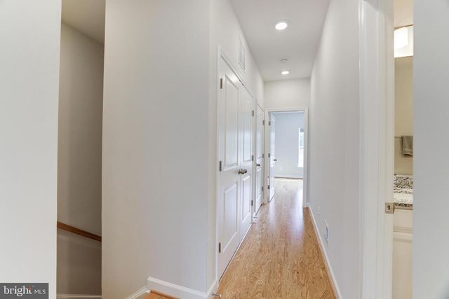 4418 FAIR LAKES CT, Fairfax, VA 22033