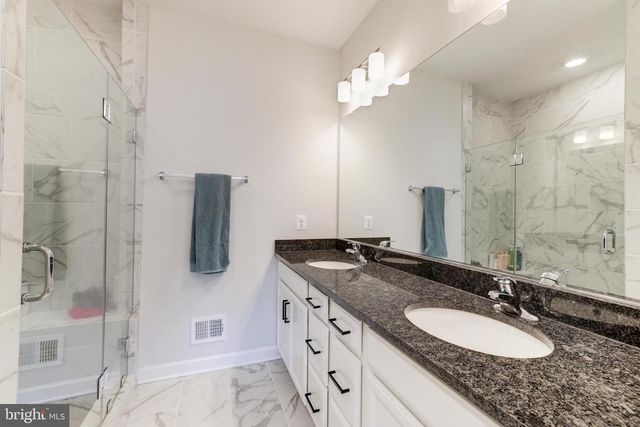 4418 FAIR LAKES CT, Fairfax, VA 22033