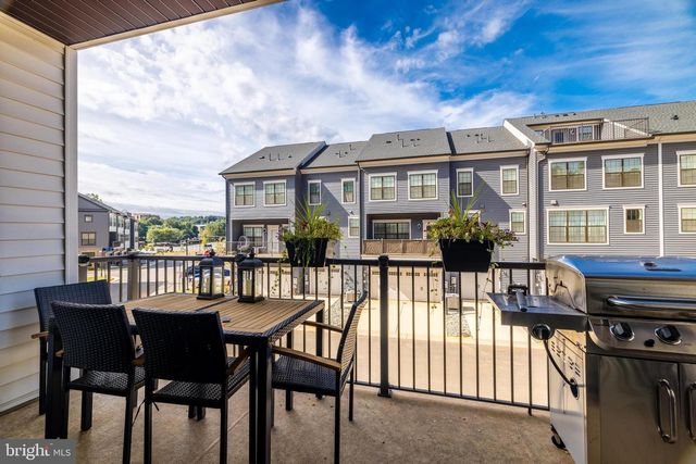 4418 FAIR LAKES CT, Fairfax, VA 22033