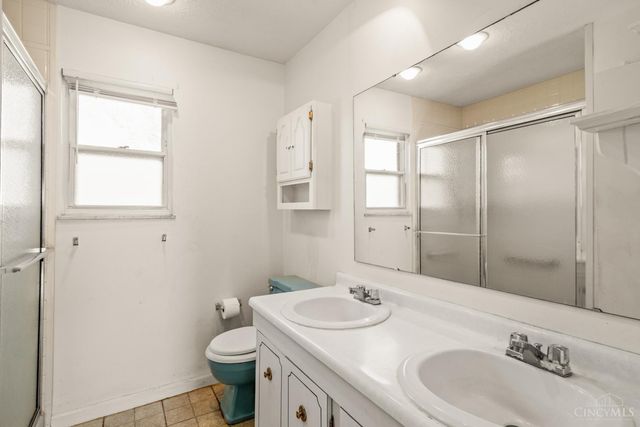 624 Brunner Drive, Forest Park, OH 45240