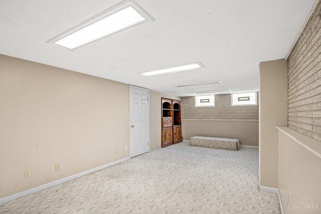 624 Brunner Drive, Forest Park, OH 45240