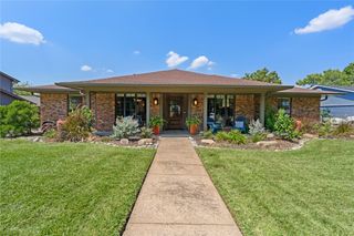 3217 Rolling Knoll Drive, Farmers Branch, TX 75234