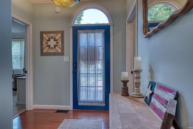 3213 Roselawn Drive, Evansville, IN 47711