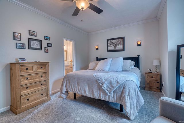 3213 Roselawn Drive, Evansville, IN 47711