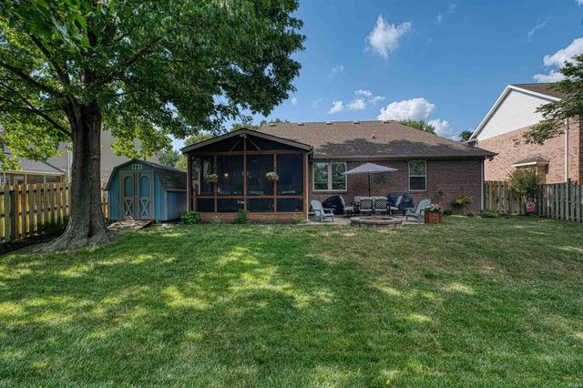 3213 Roselawn Drive, Evansville, IN 47711